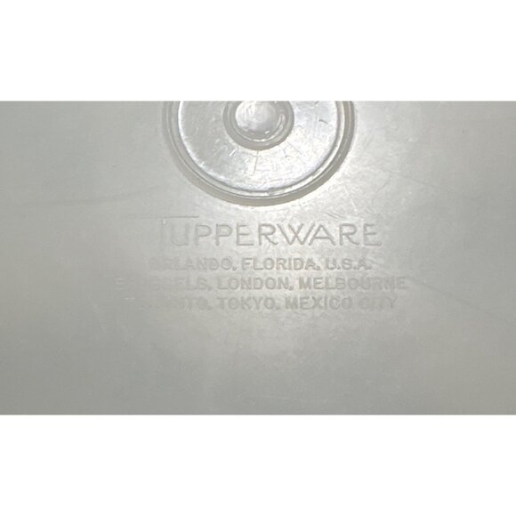 Tupperware White Divided Serving Tray With Lid 12" Round Plastic Party Platter - Picture 5 of 8